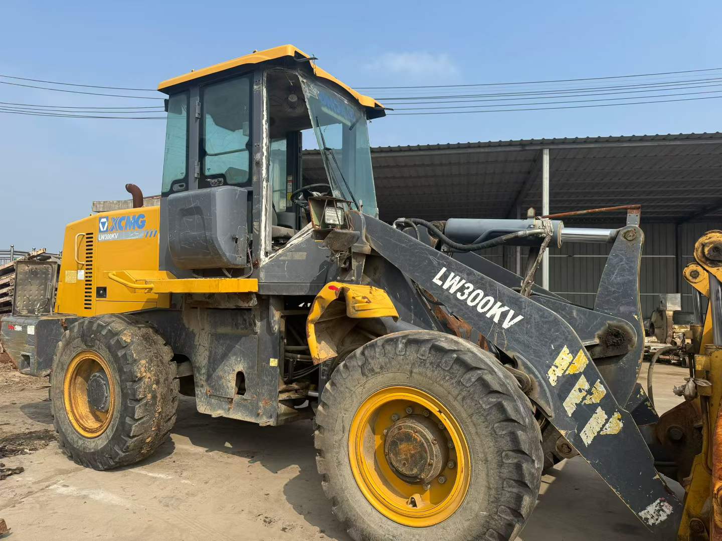 Buy XCMG LW300KV Used Loader / 3