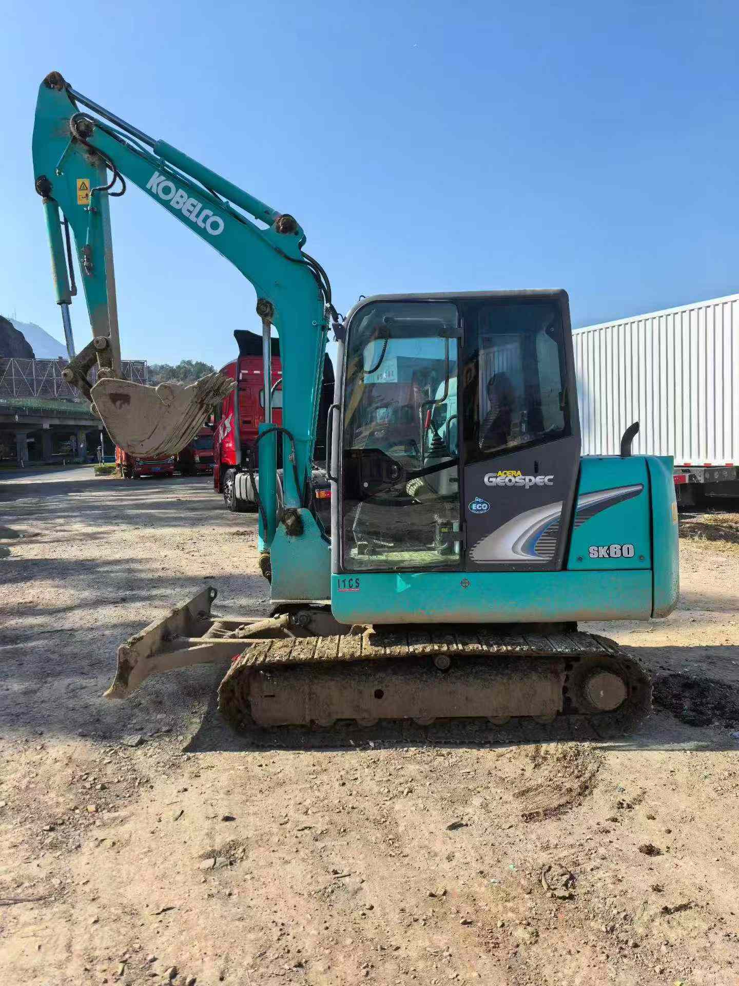 Buy Kobelco SK20SR Used Excavator / 8