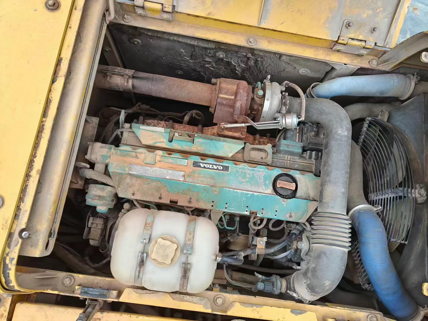 Buy Volvo EC210B Used Excavator / 6