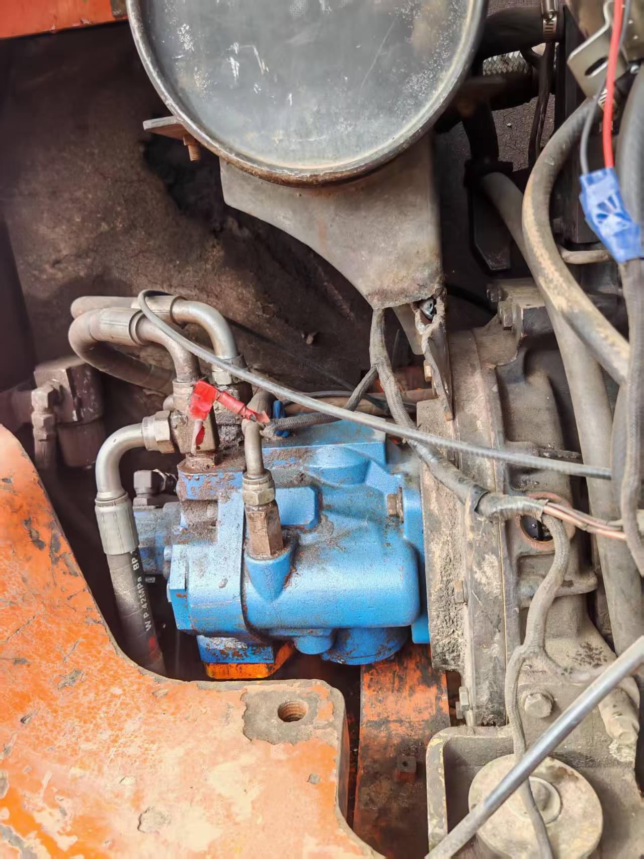 Buy Doosan DH80 Used Excavator / 6