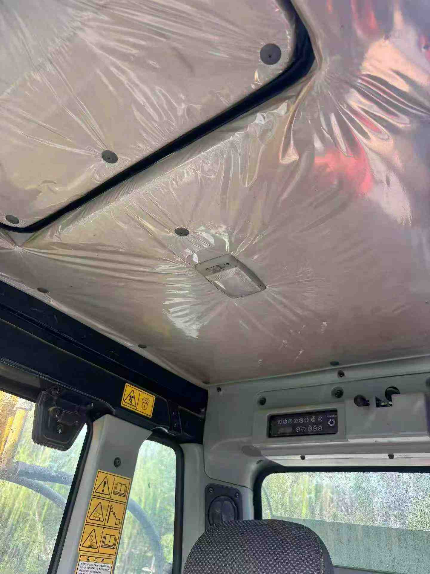 Buy Hyundai R130VS Used Excavator / 9