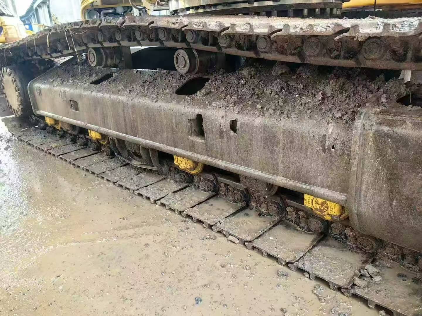 Buy Caterpillar 320D Used Excavator / 3