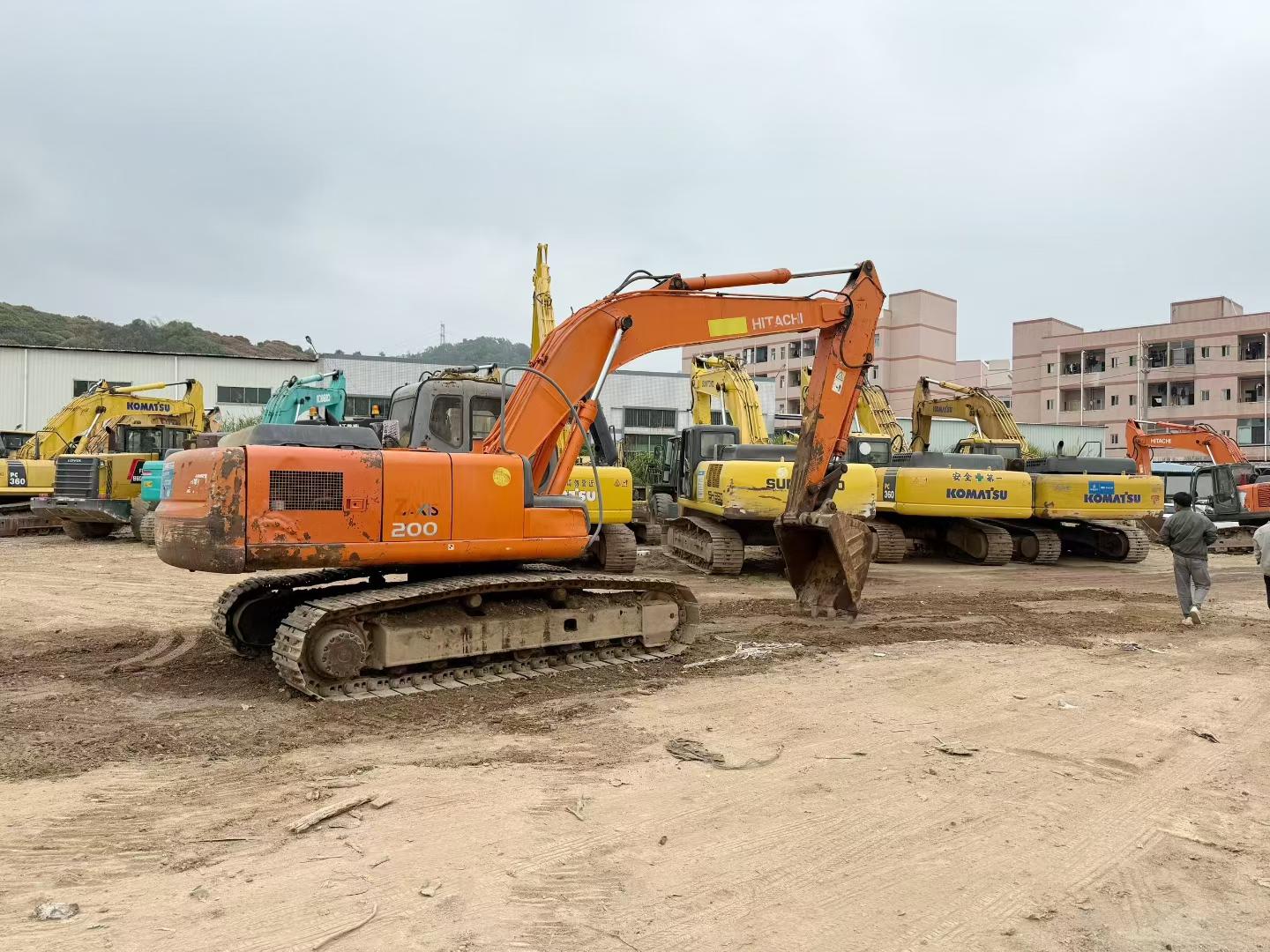 Buy Hitachi ZX200-6 Used Excavator / 3