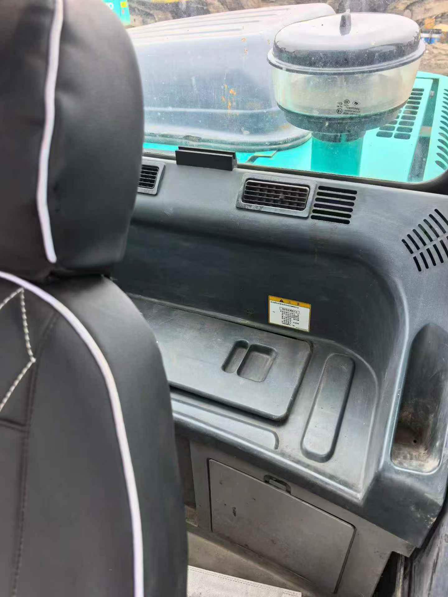 Buy Kobelco SK130 Used Excavator / 9