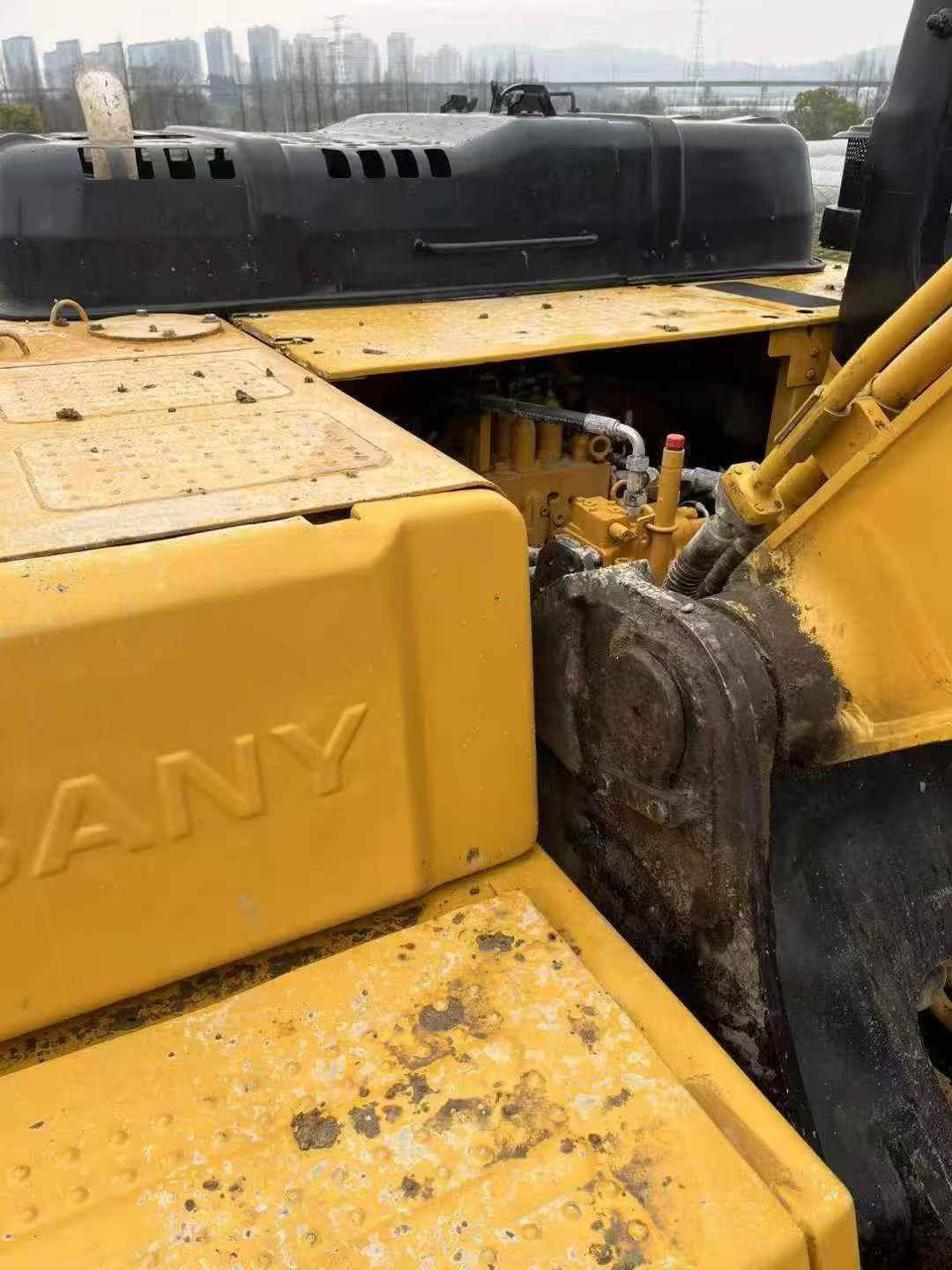 Buy Sany SY245H Used Excavator / 3