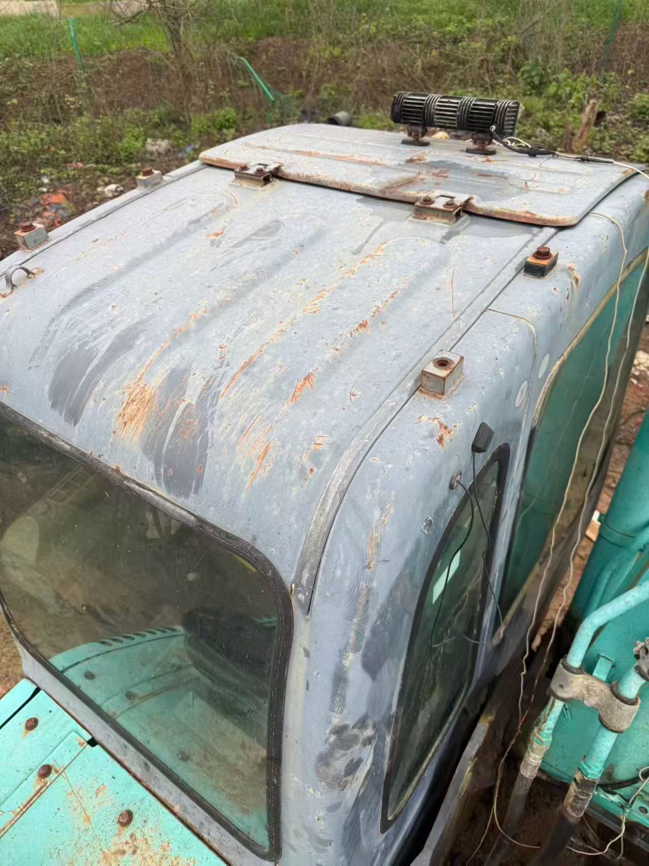 Buy Kobelco SK200-8 Used Excavator / 3