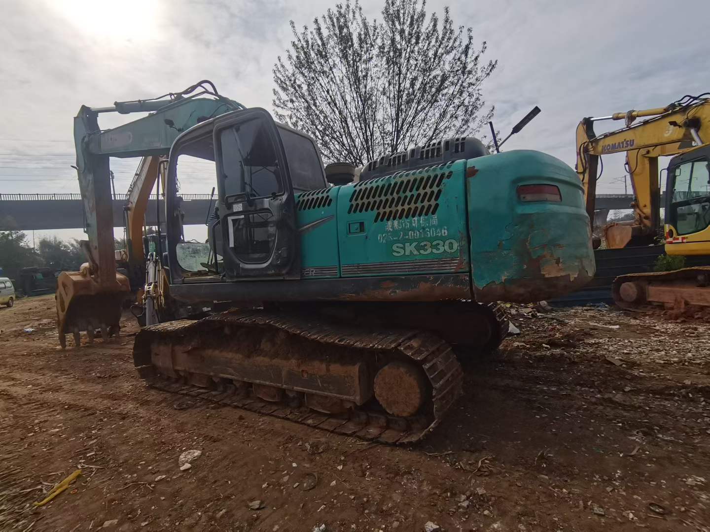 Buy Kobelco SK250 Used Excavator / 3