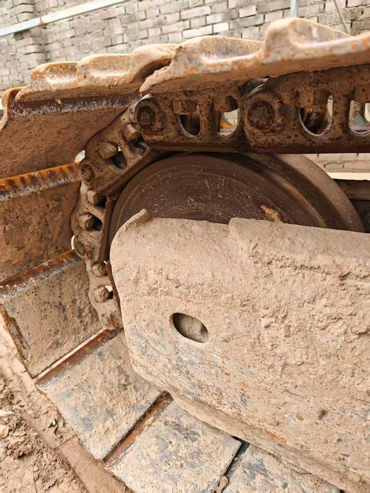 Buy Komatsu PC200 Used Excavator / 6