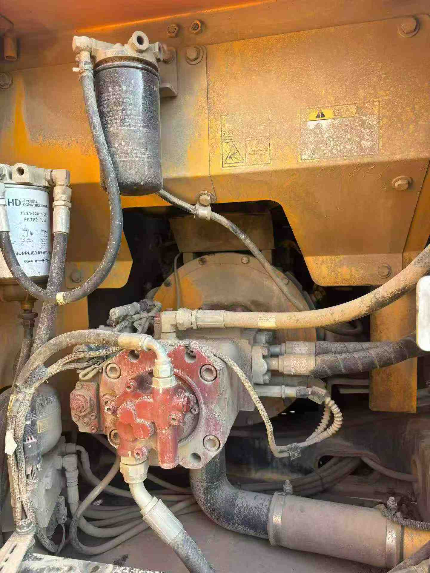 Buy Hyundai R130VS Used Excavator / 3