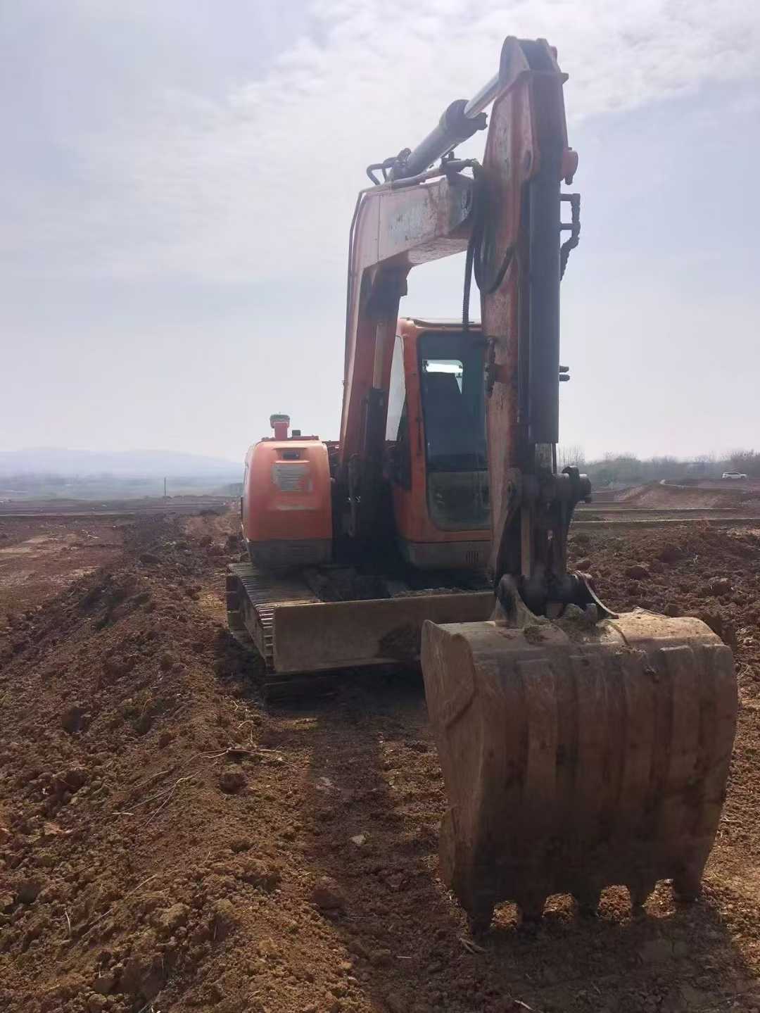 Buy Doosan DX75 Used Excavator / 2