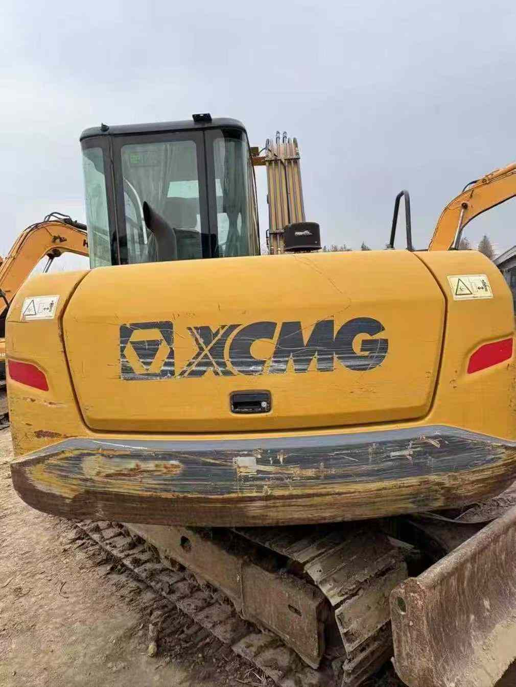 Buy XCMG XE75C Used Excavator / 4