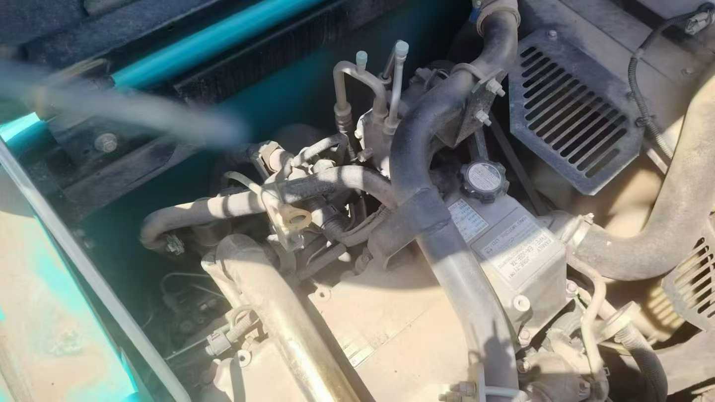 Buy Kobelco SK200-10 Used Excavator / 6