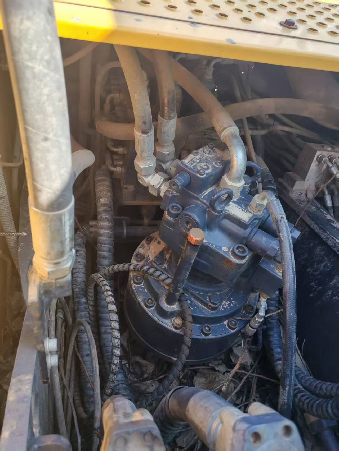 Buy XCMG XE200 Used Excavator / 6