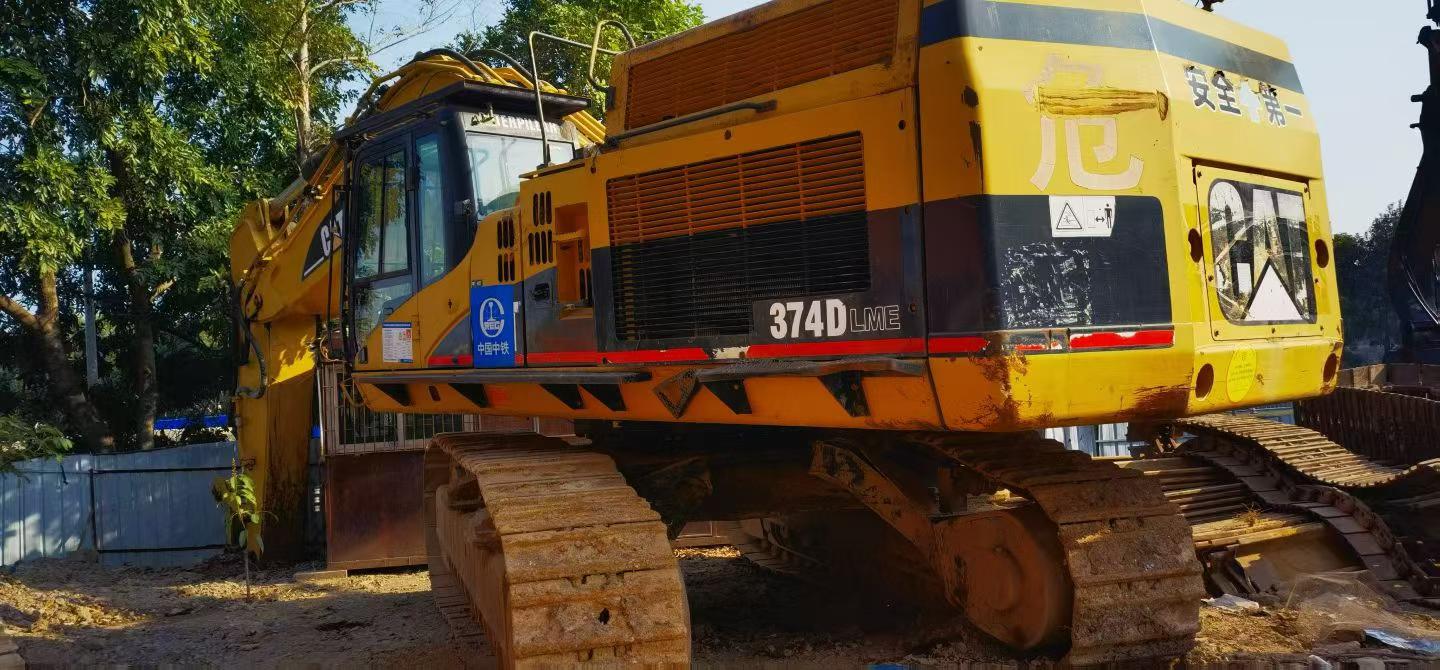 Buy Caterpillar 365B Used Excavator / 2