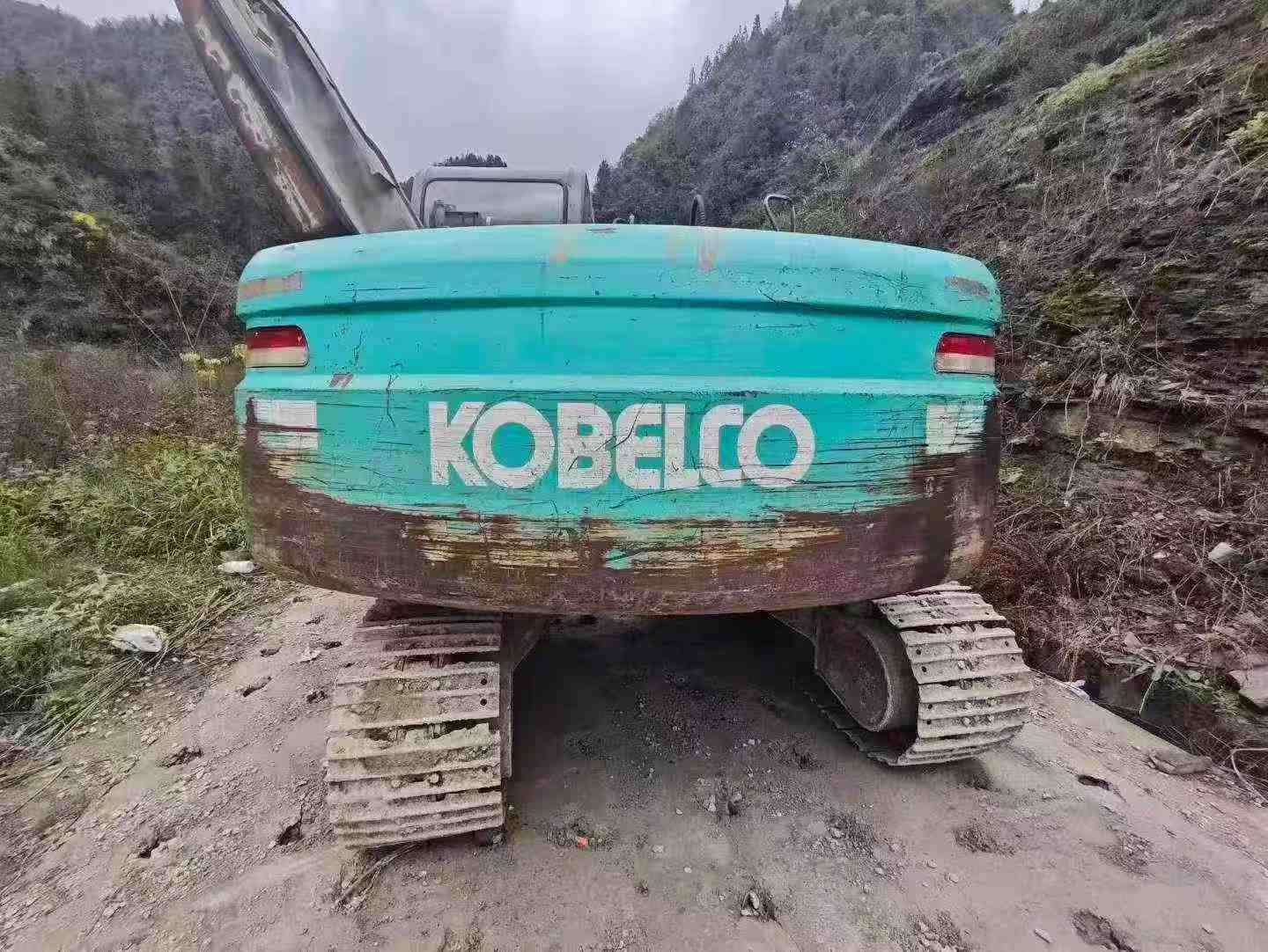 Buy Kobelco SK140 Used Excavator / 4