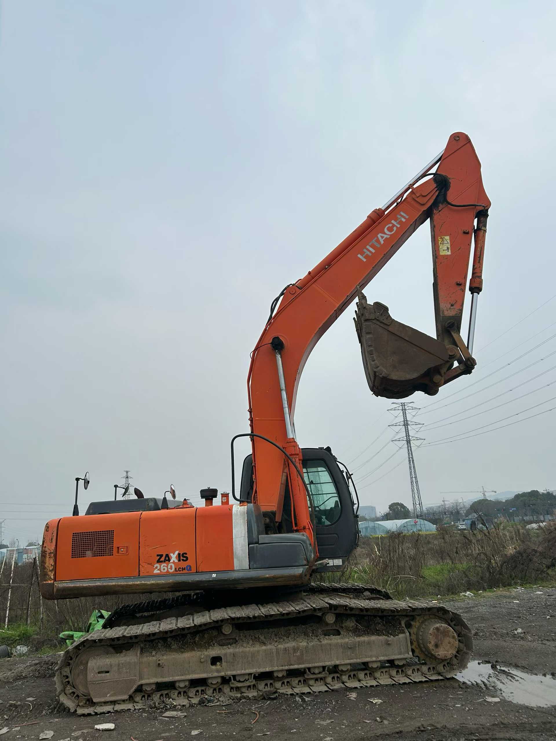 Buy Hitachi ZX260-3G Used Excavator / 2