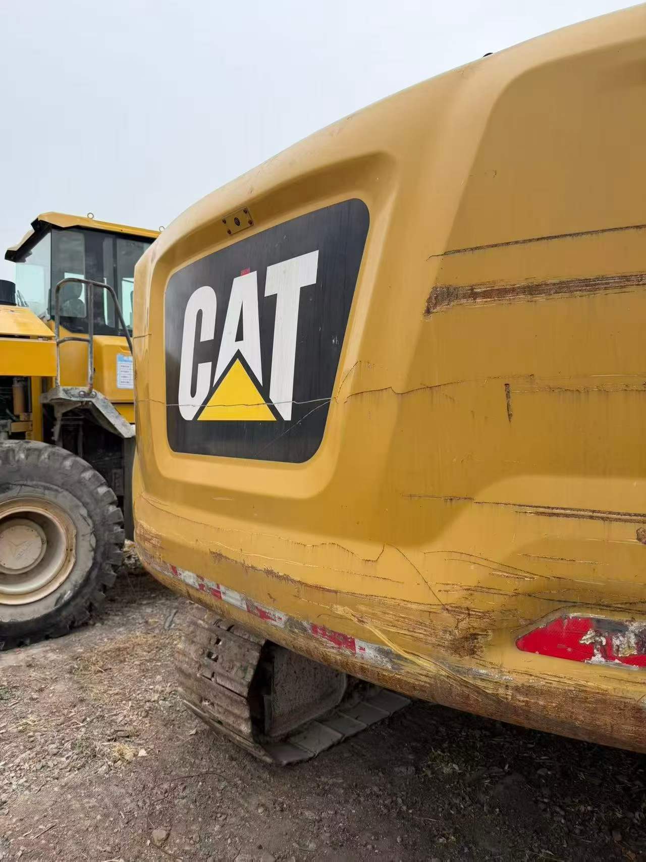 Buy Caterpillar 320A Used Excavator / 2