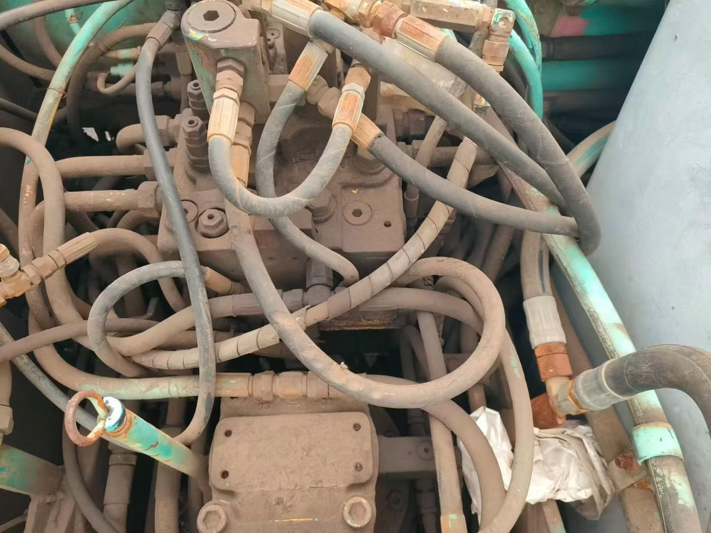 Buy Kobelco SK120 Used Excavator / 5