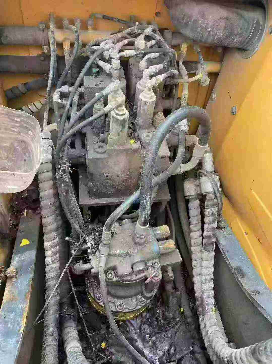 Buy Hyundai R150-7 Used Excavator / 4