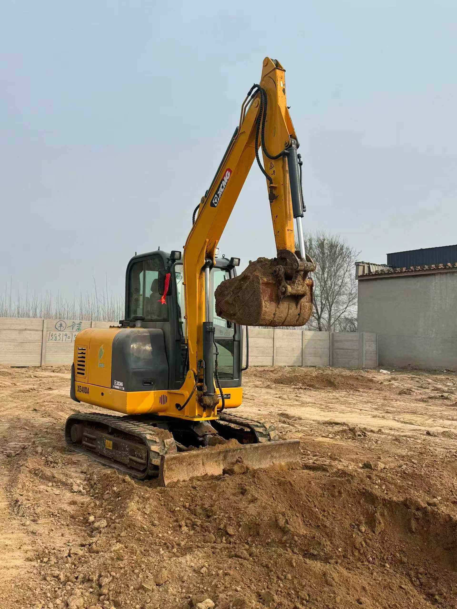 Buy XCMG XE40 Used Excavator / 4