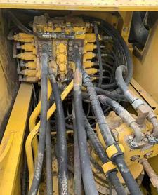 Buy Komatsu PC210LC-8 Used Excavator / 5 Buy Komatsu PC210LC-8 Used Excavator / 5
