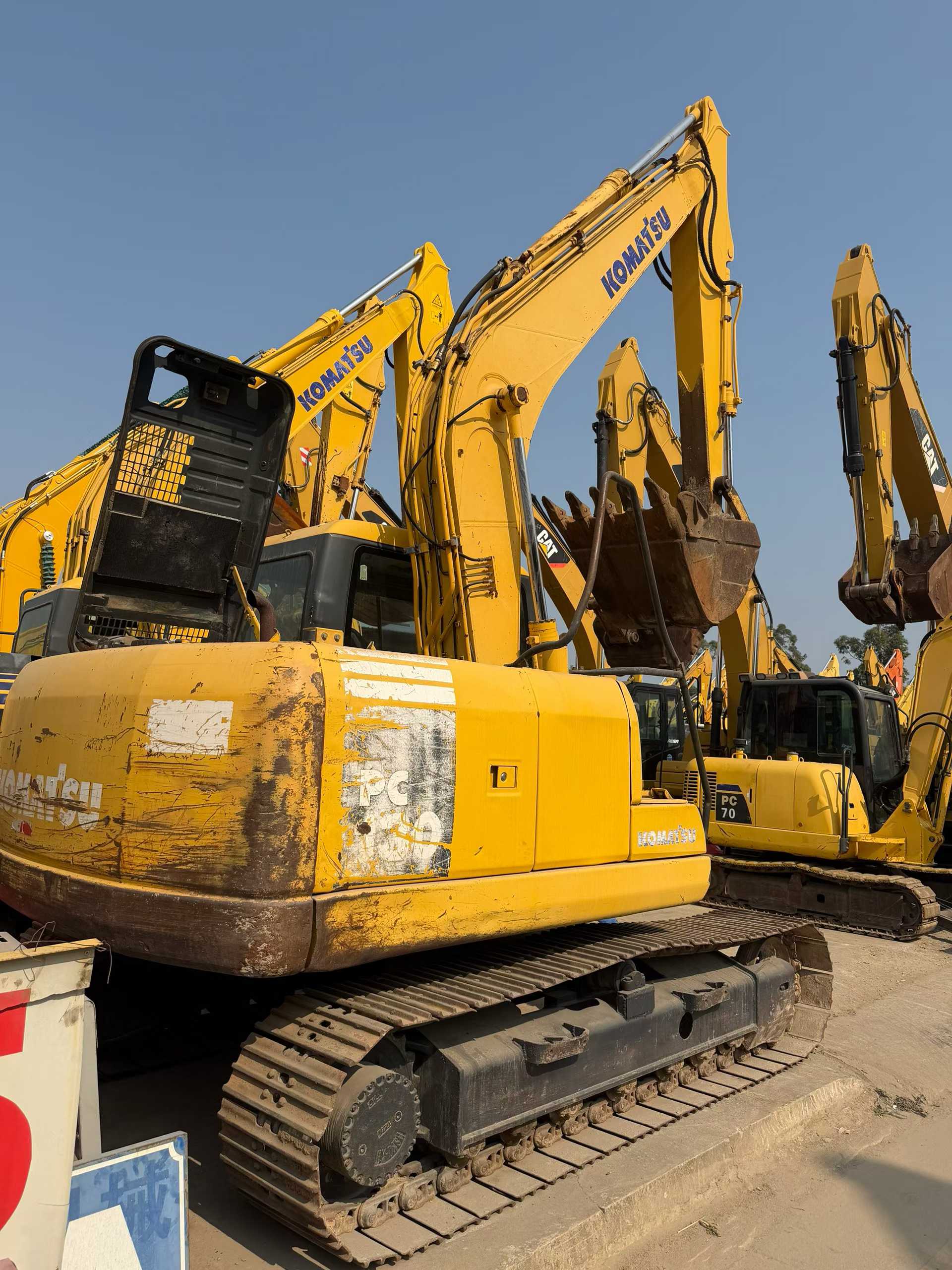 Buy Komatsu PC130-7 Used Excavator / 5