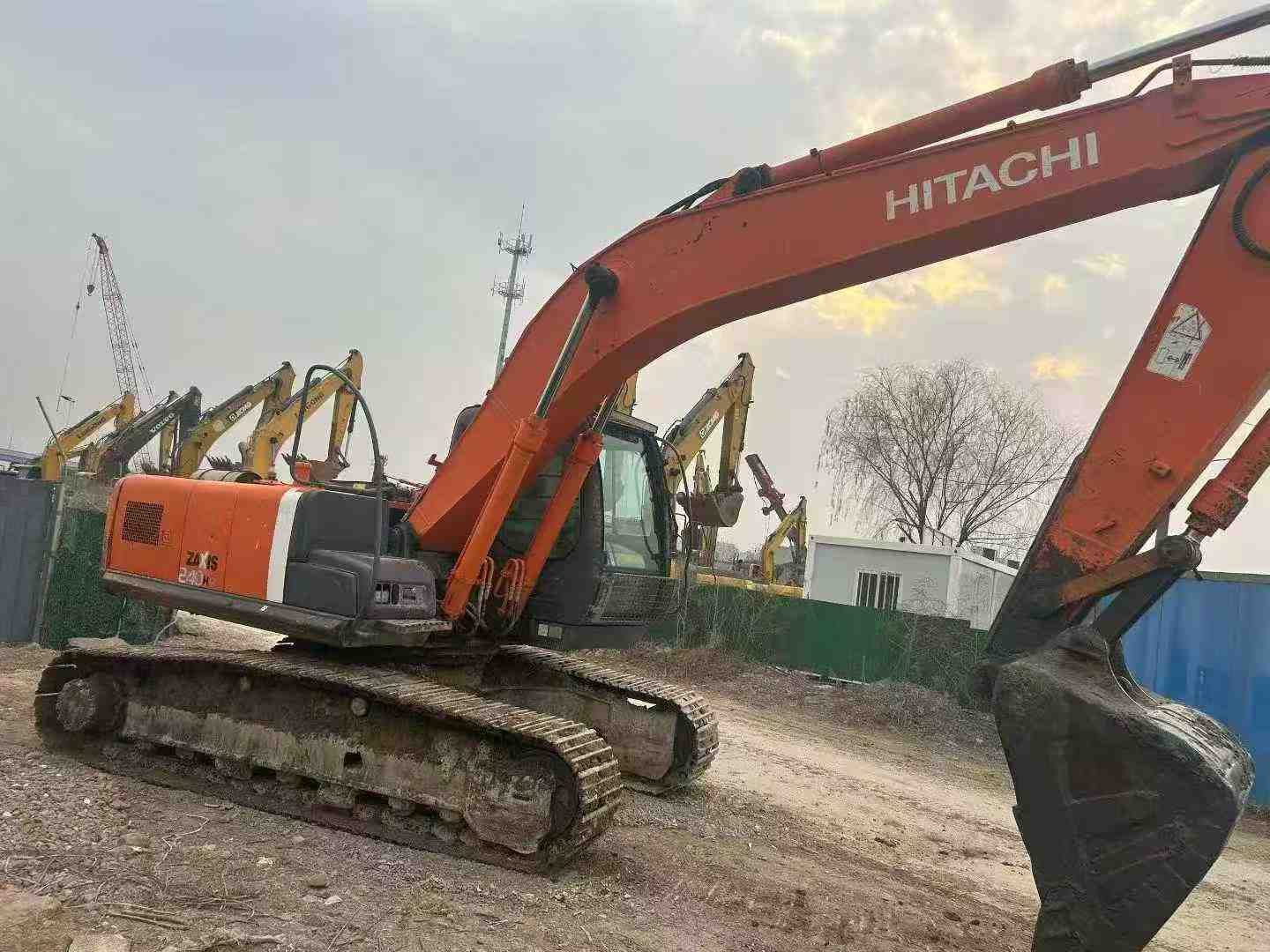 Buy Hitachi EX210-5 Used Excavator / 6