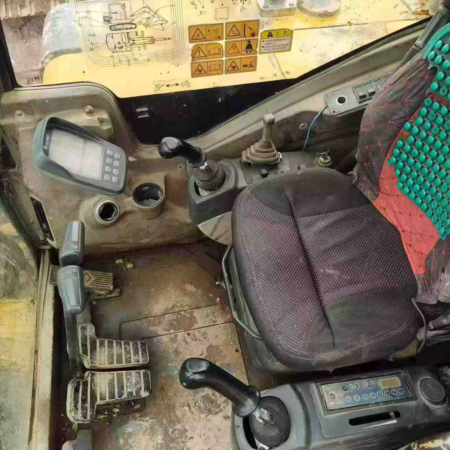 Buy XCMG XE60 Used Excavator / 2