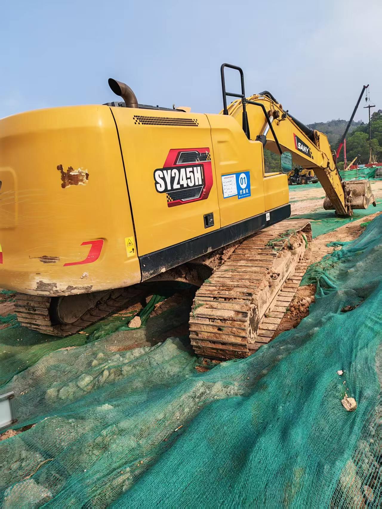 Buy Sany SY245H Used Excavator / 4