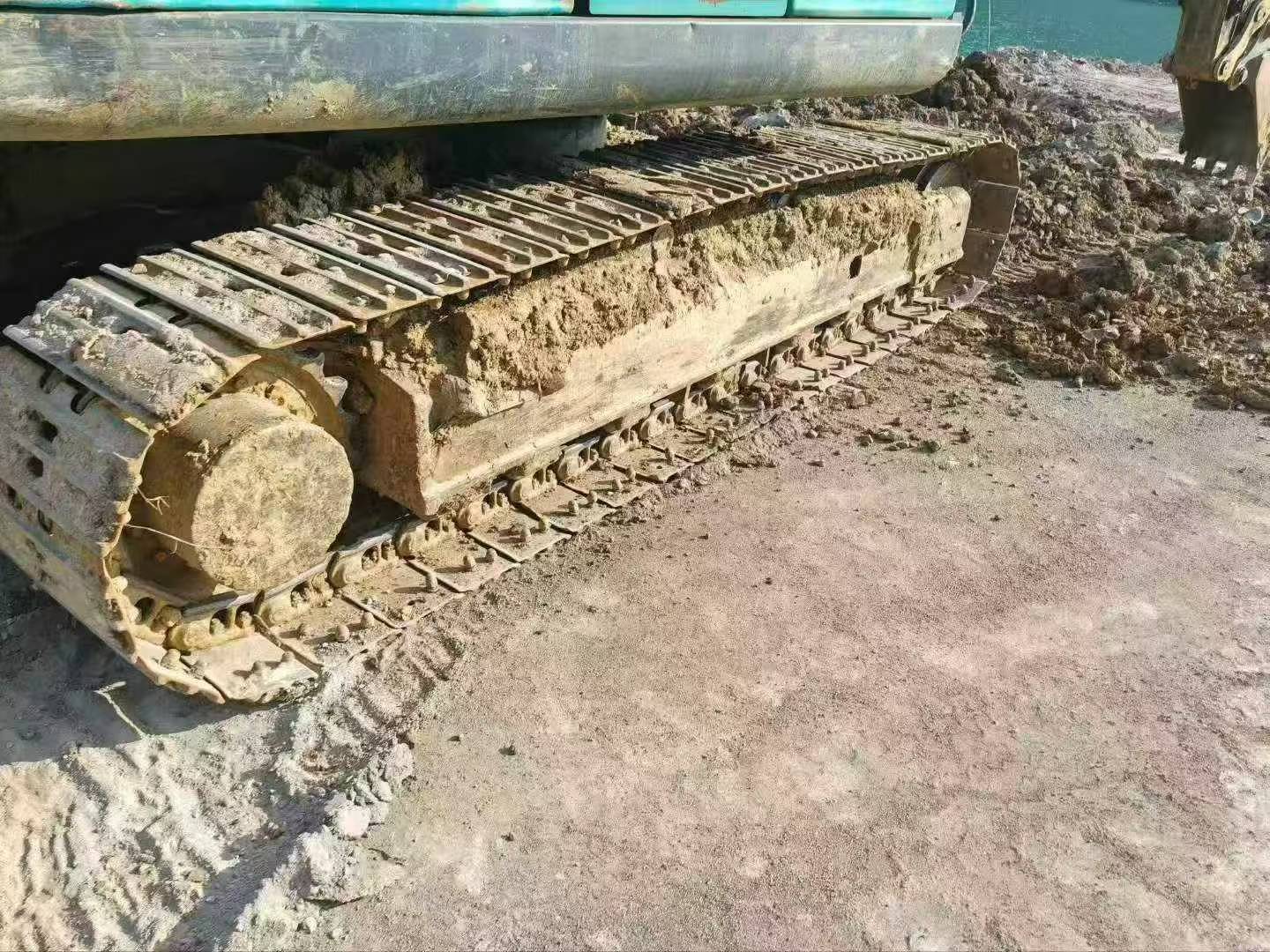 Buy Kobelco SK140 Used Excavator / 5