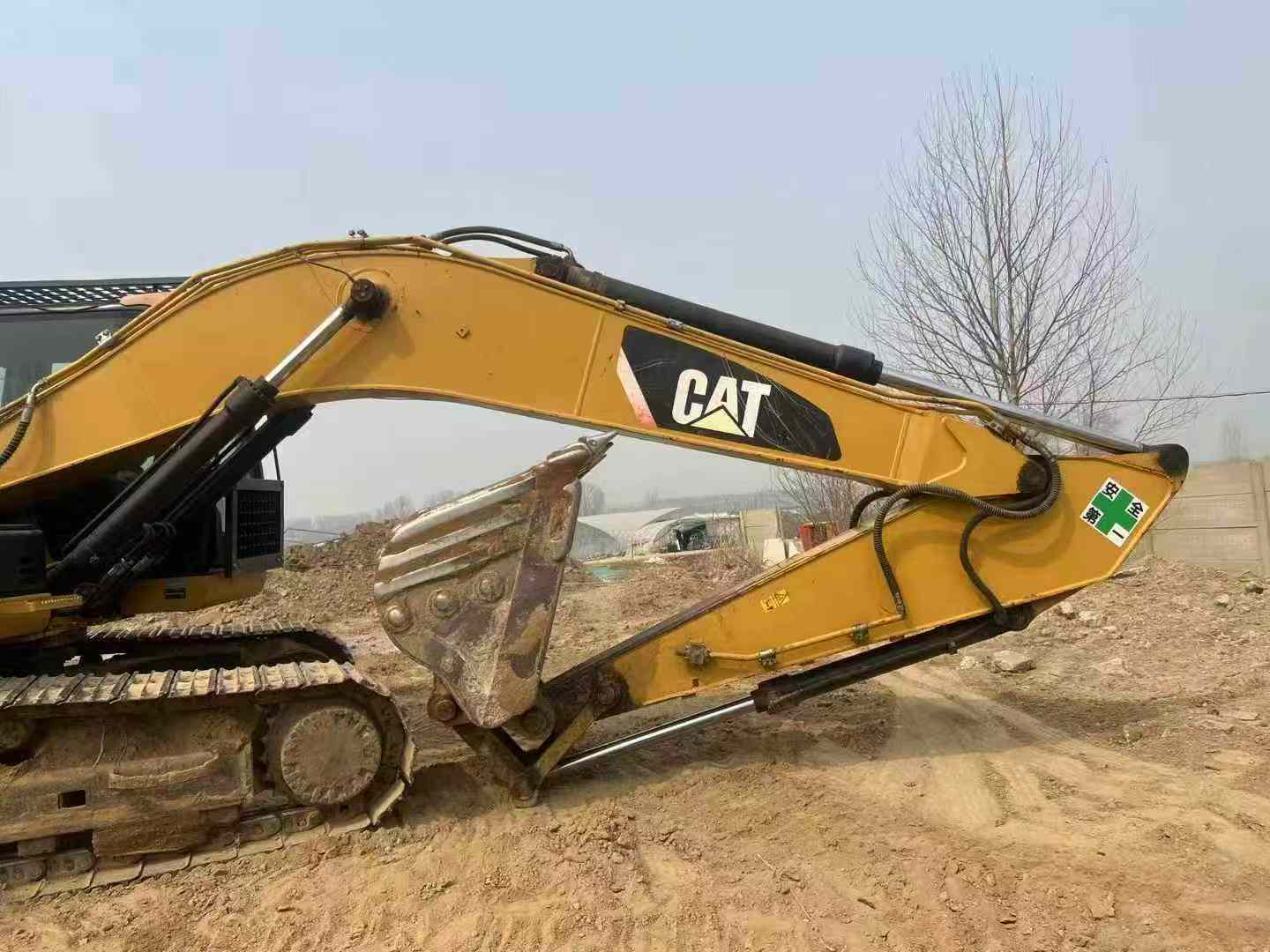 Buy Caterpillar 323 Used Excavator / 4