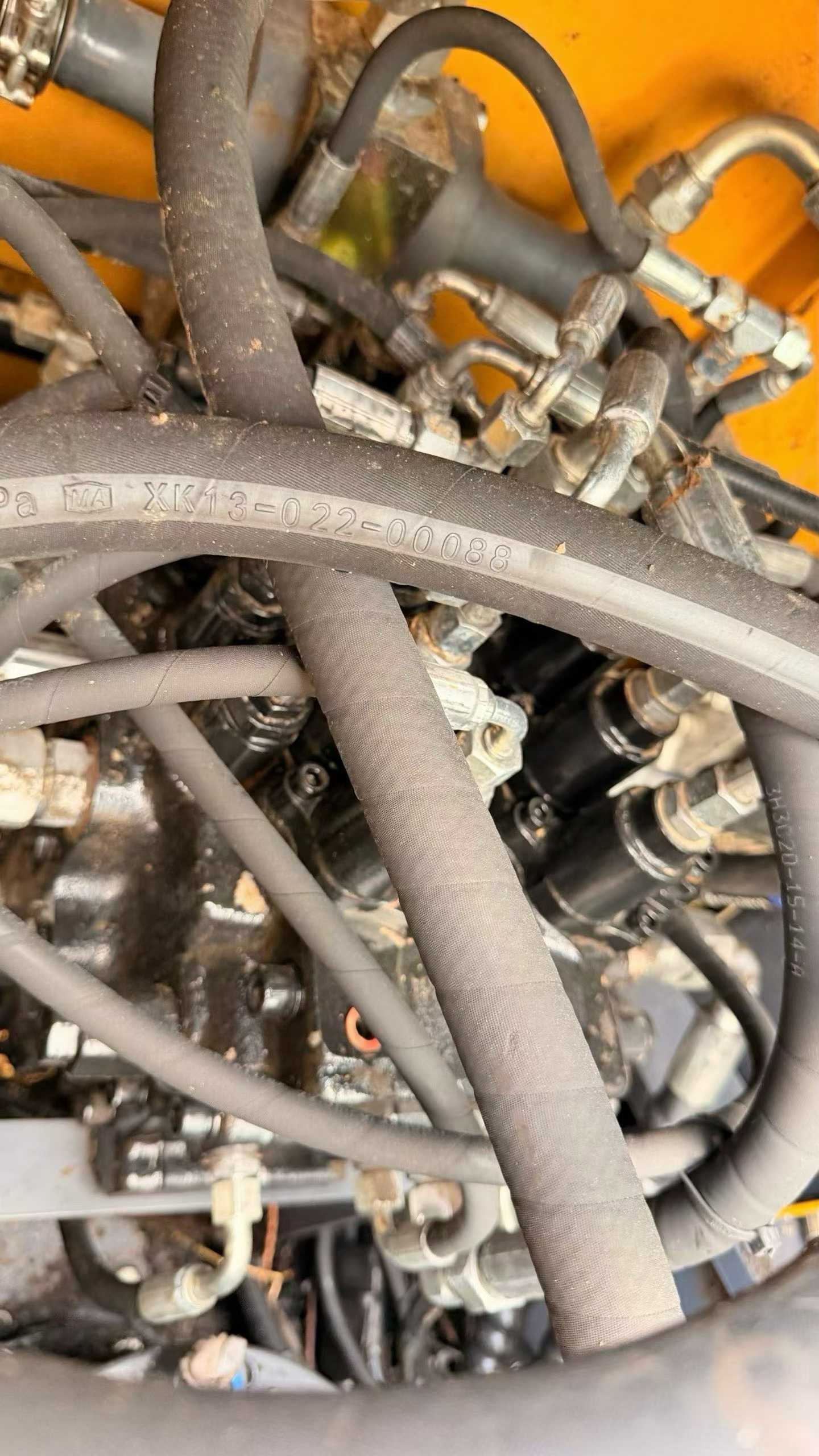 Buy XCMG XE135D Used Excavator / 3