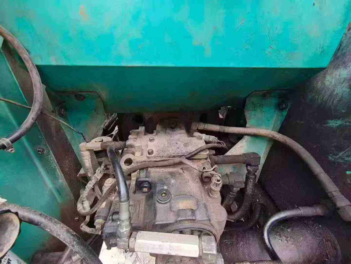 Buy Kobelco SK140 Used Excavator / 3