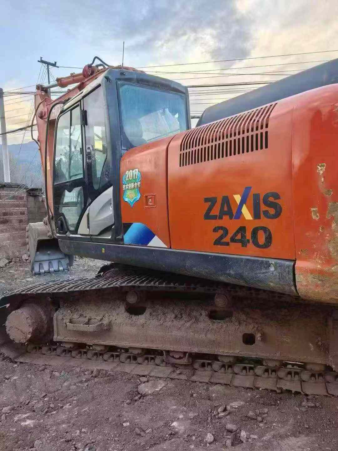 Buy Hitachi EX200 Used Excavator / 4