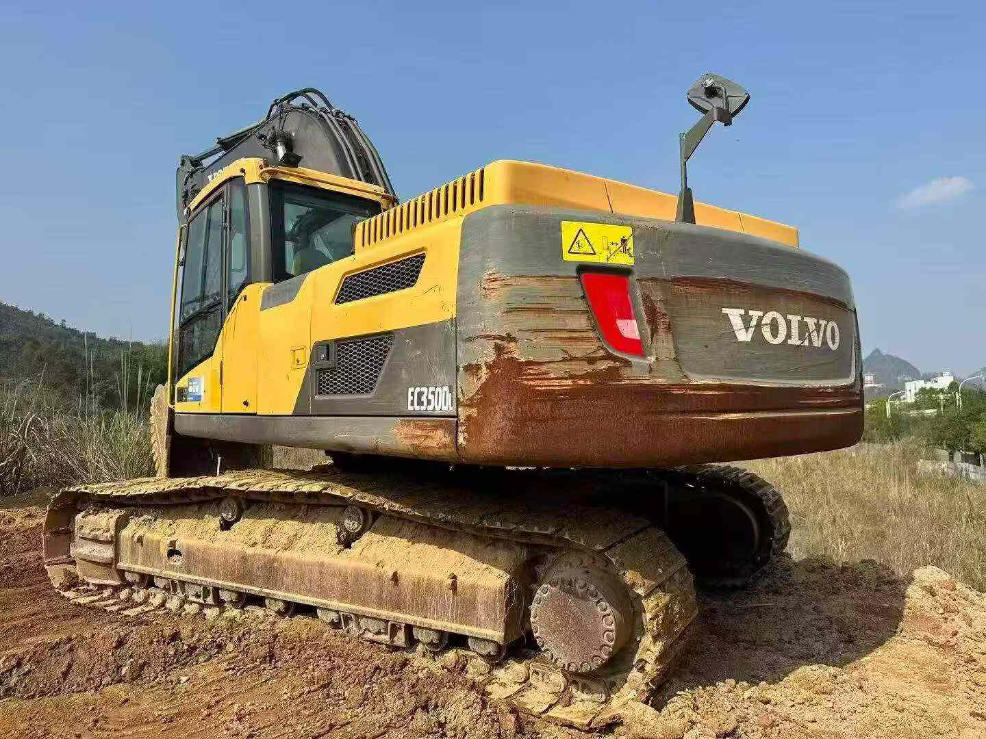 Buy Volvo EC300D Used Excavator / 4