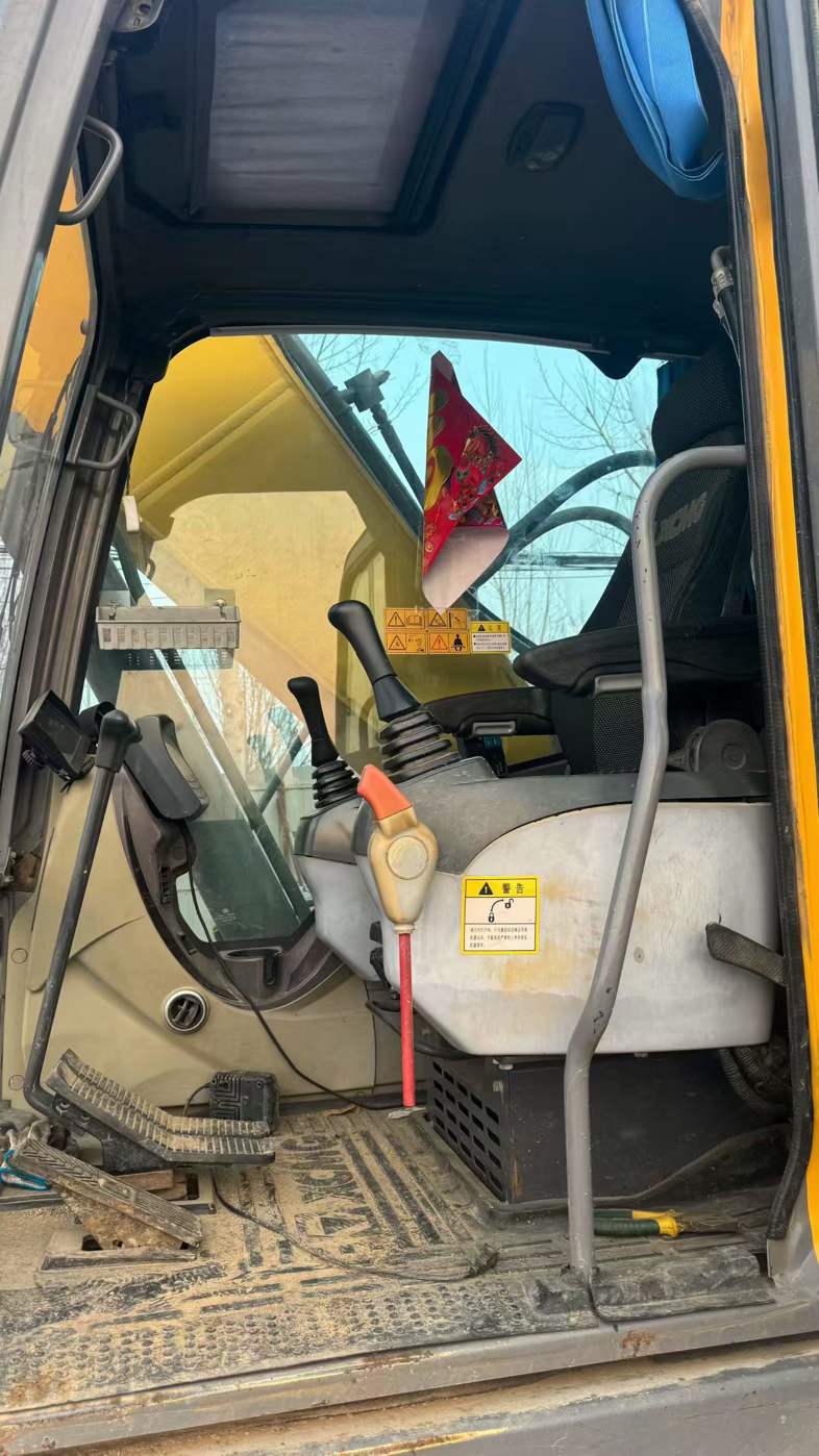 Buy XCMG XE215CA Used Excavator / 5