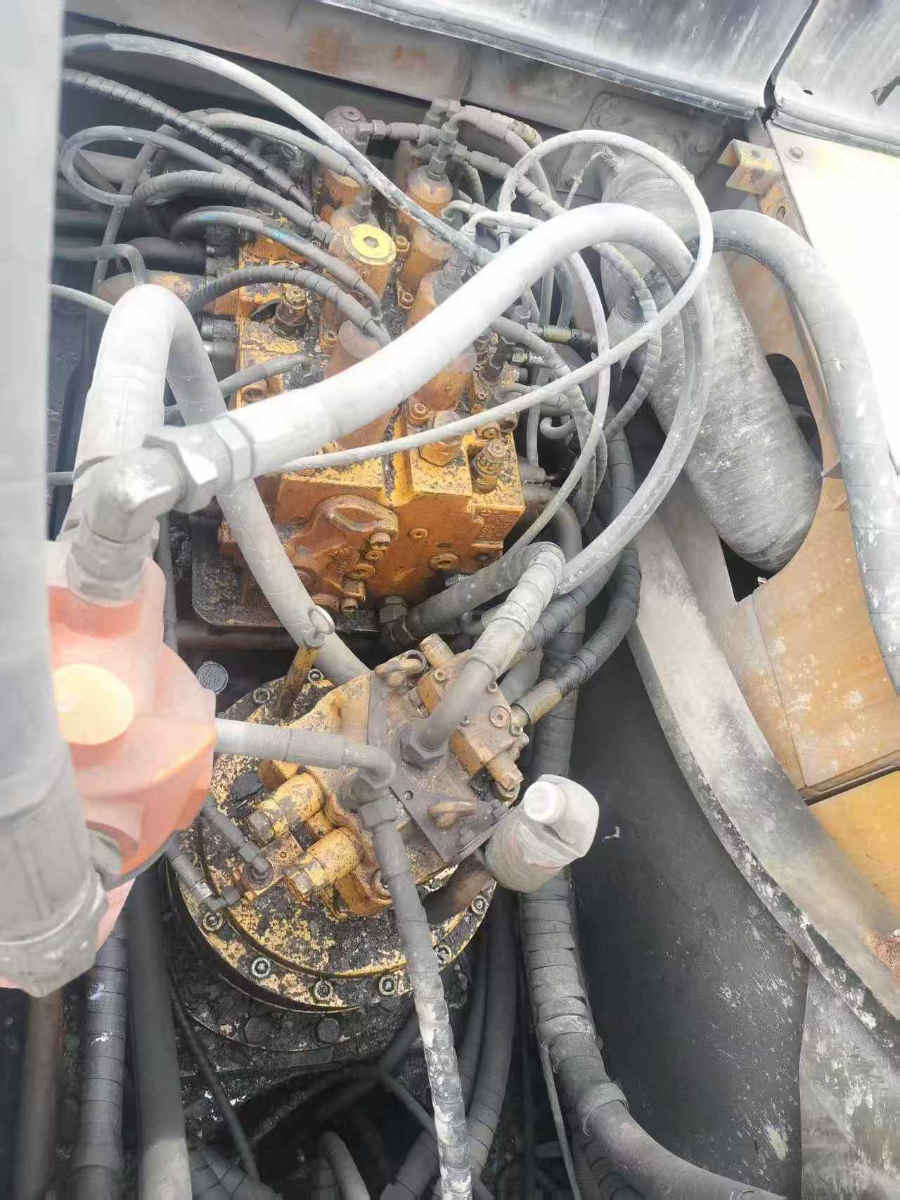 Buy Sany SY305C Used Excavator / 4