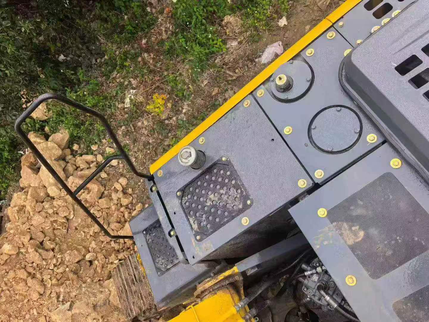 Buy Sumitomo SH200-5 Used Excavator / 5