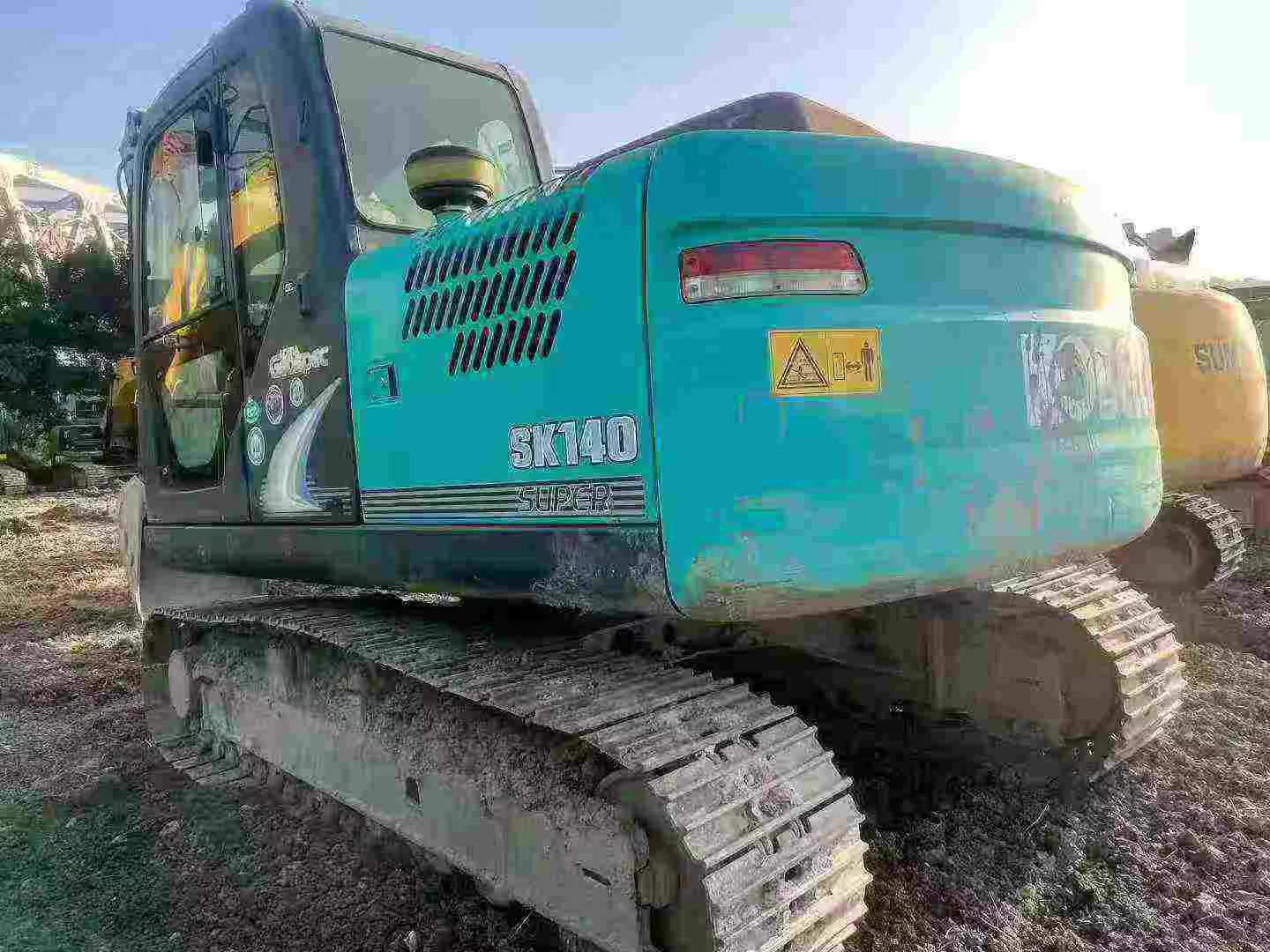 Buy Kobelco SK140 Used Excavator / 3