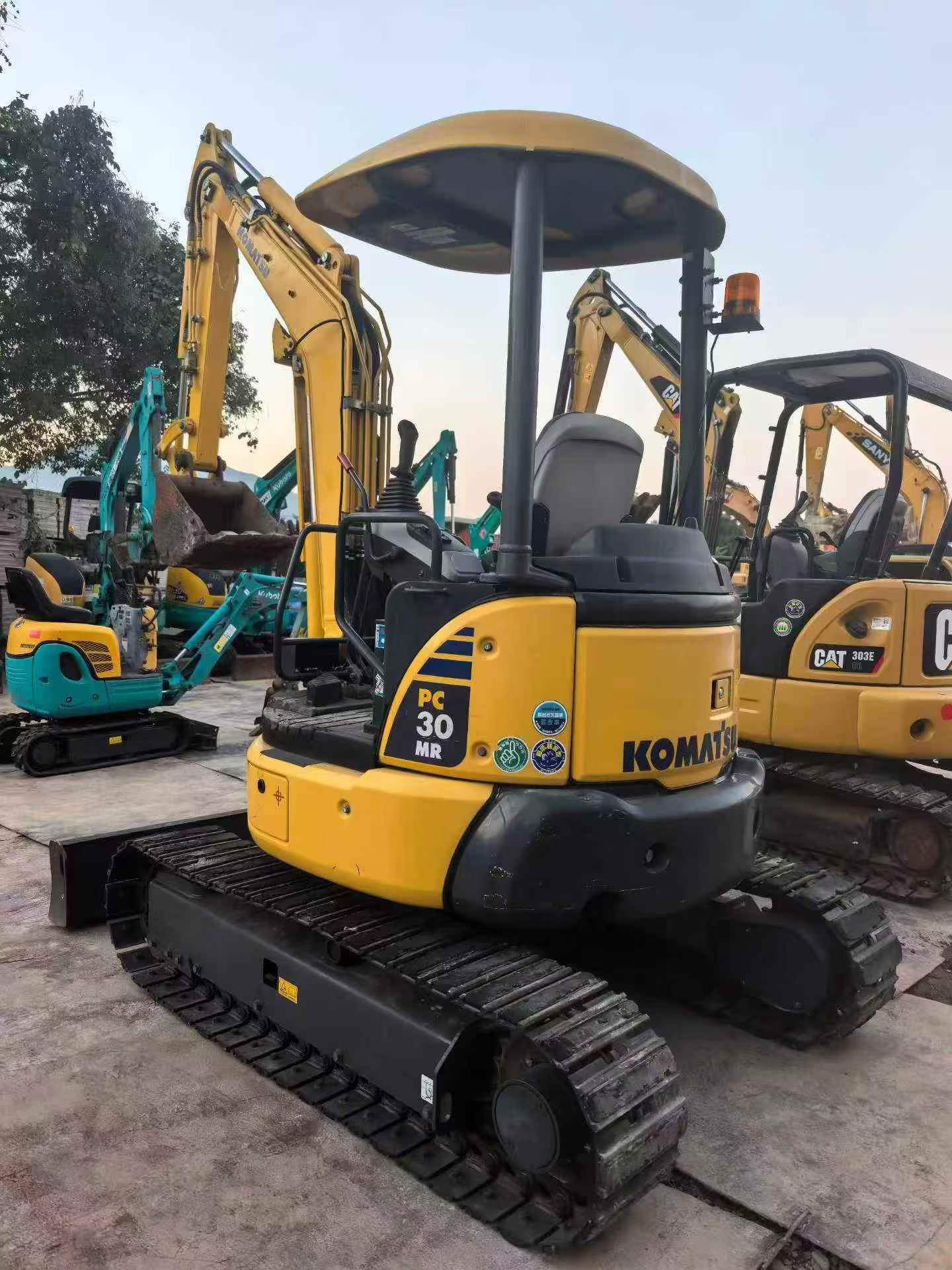 Buy Komatsu PC30-1 Used Excavator / 5