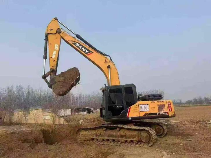 Buy Sany SY235C-8 Used Excavator / 1