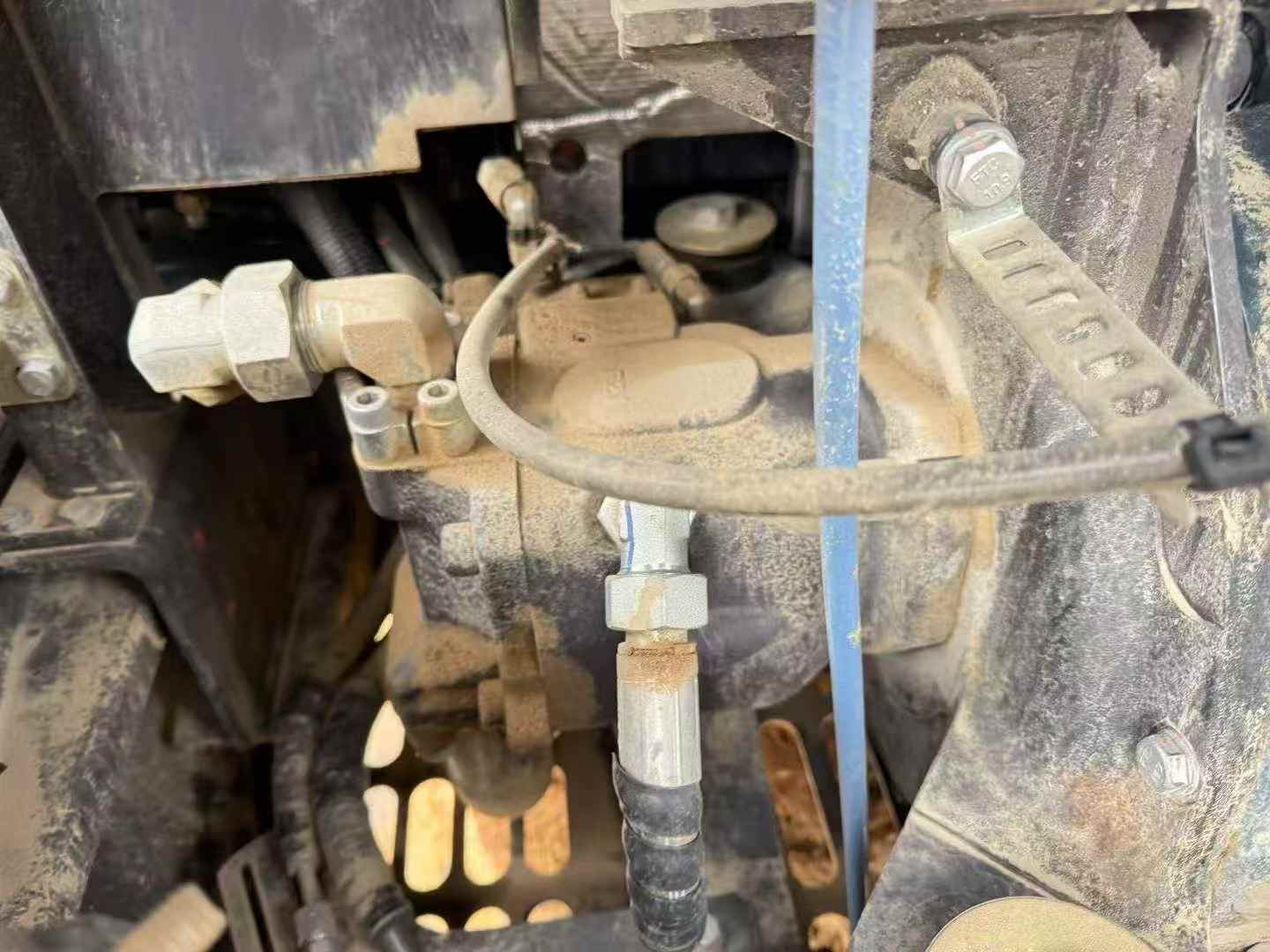 Buy XCMG XE60G Used Excavator / 8