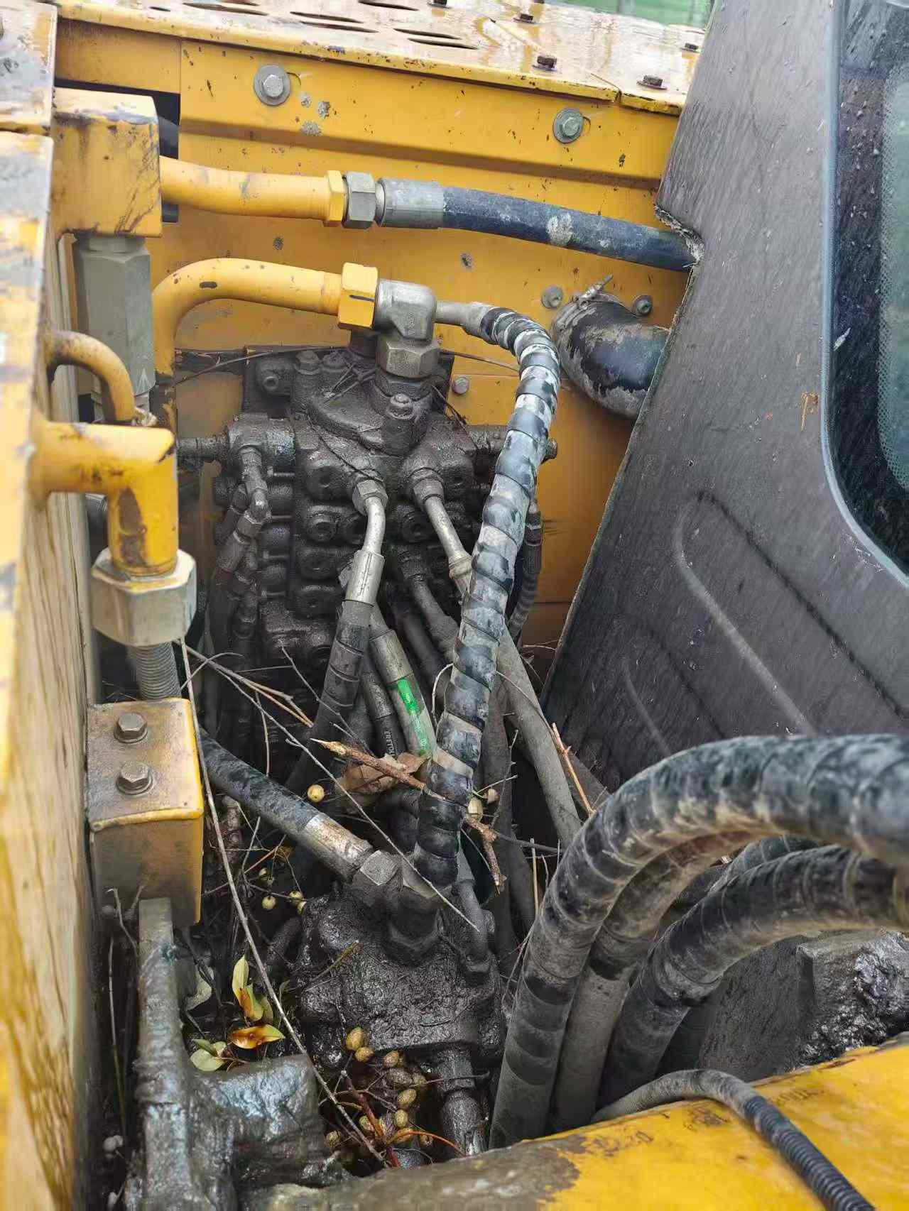 Buy Sany SY75 Used Excavator / 4