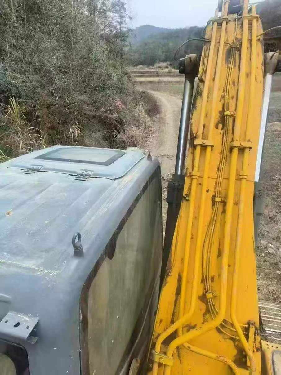 Buy XCMG XE215 Used Excavator / 7