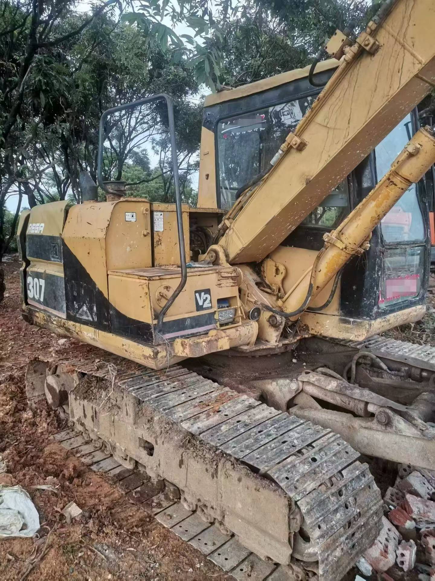 Buy Caterpillar 307B Used Excavator / 8