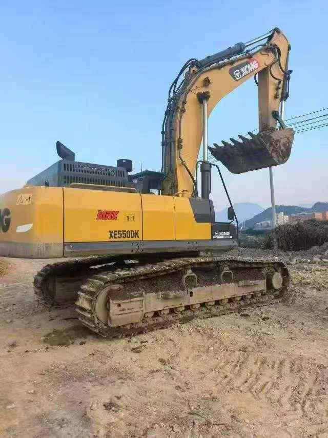 Buy XCMG XE550DK Used Excavator / 8