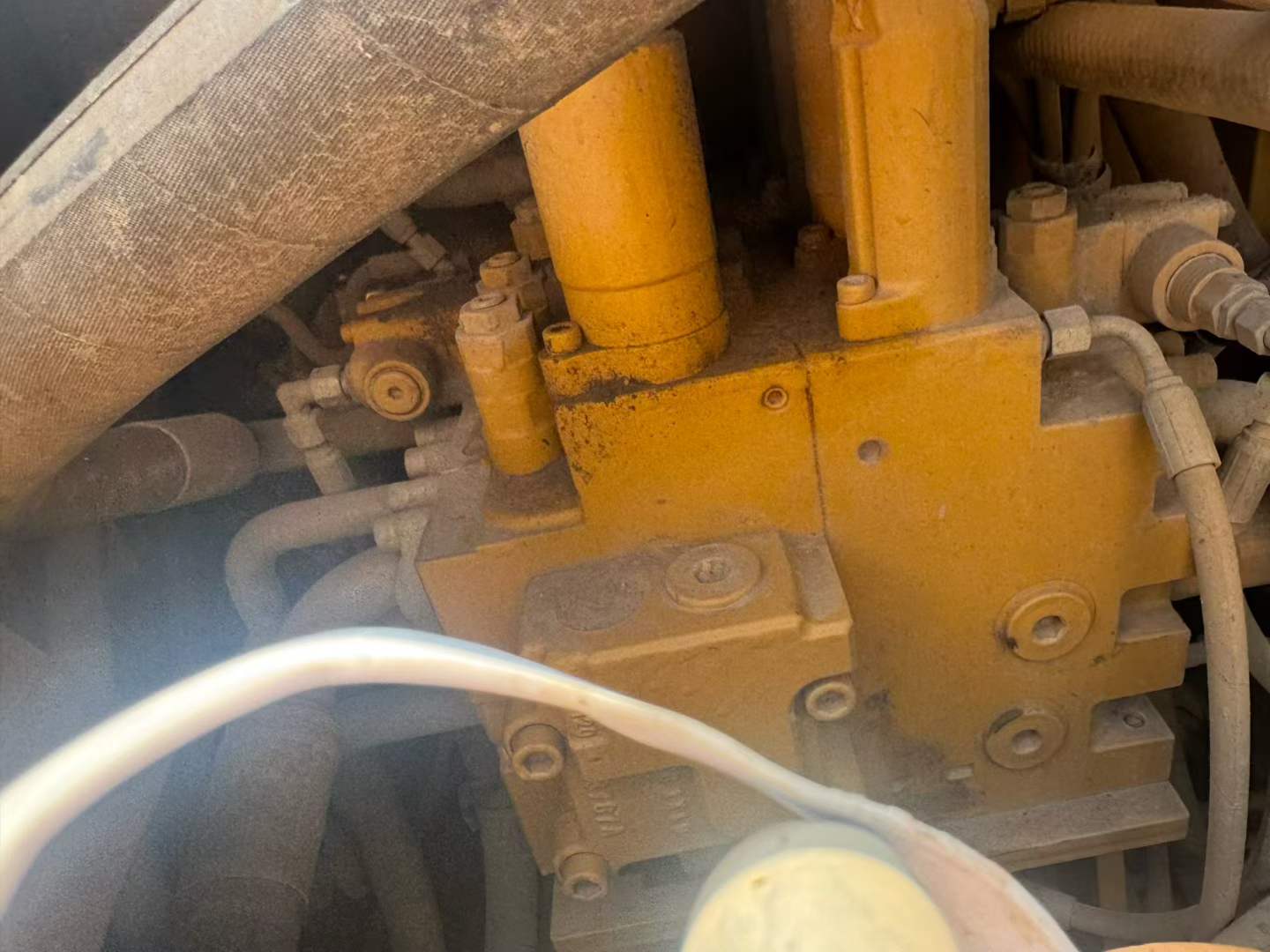 Buy Sany SY195C Used Excavator / 3