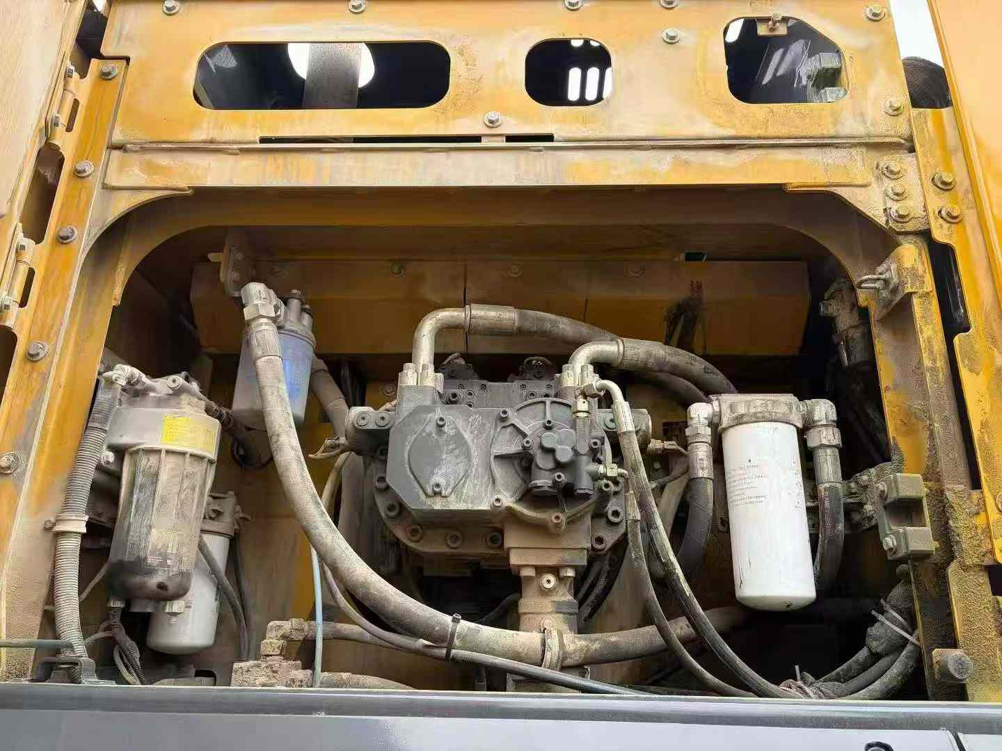 Buy XCMG LW600E Used Excavator / 3