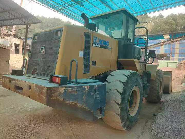Buy XCMG LW600E Used Loader / 7