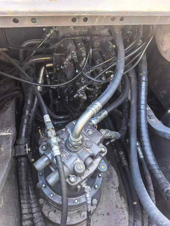 Buy Sumitomo SH210-6 Used Excavator / 1